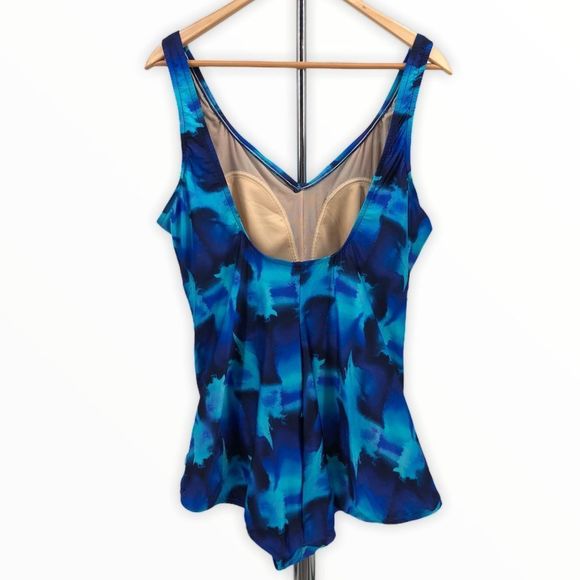 Speedo Blue Abstract Print One Piece Swimsuit Plus Size - Picture 6 of 13